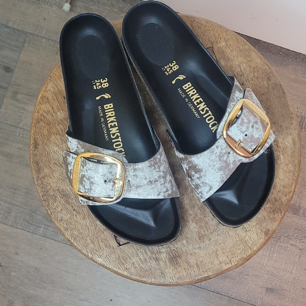 Birkenstock Women's Gray Velour Sandals - Picture 2 of 3